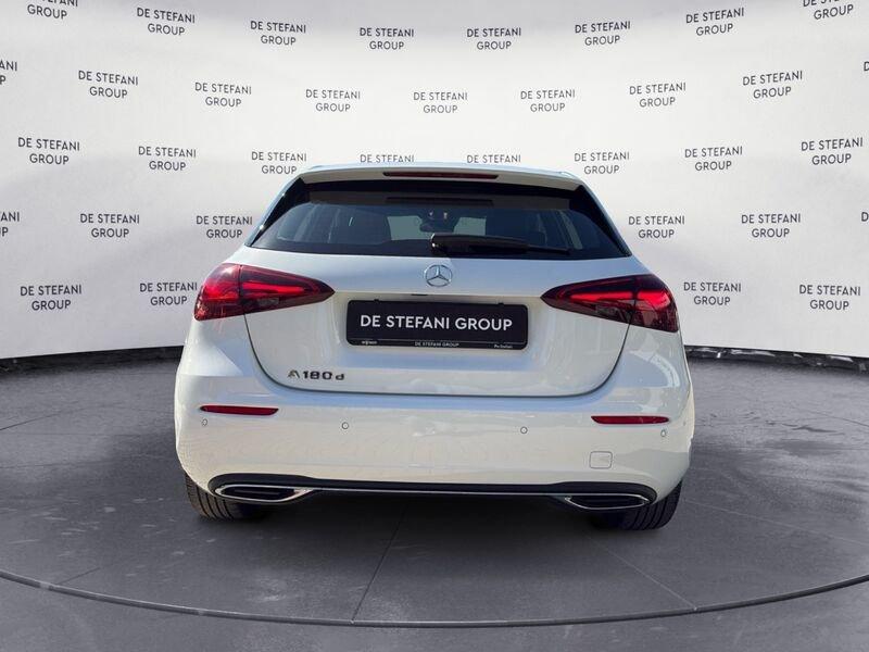 Mercedes-Benz Classe A A 180 d Progressive Advanced