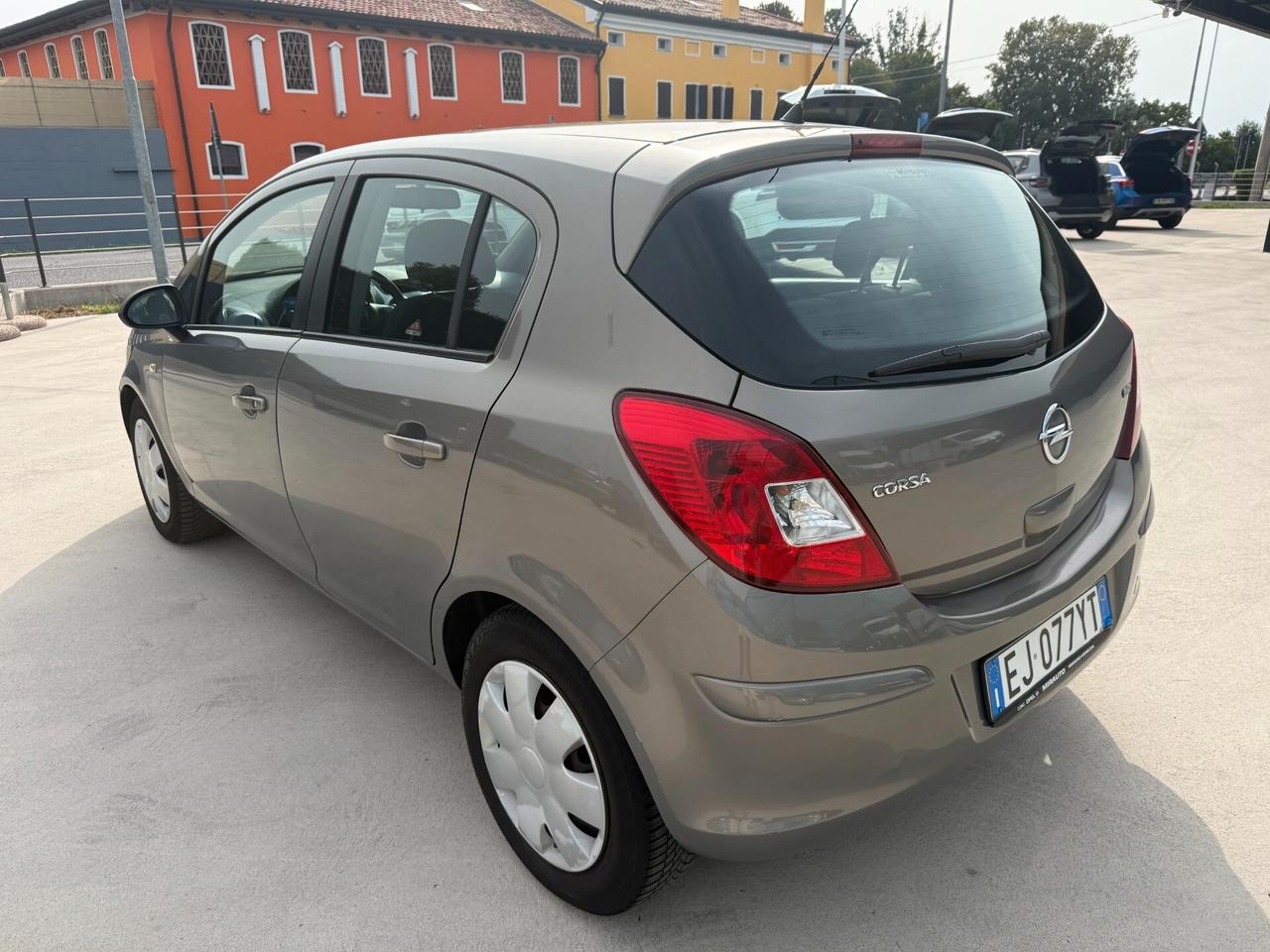 Opel Corsa 1.2 85CV 5 porte GPL-TECH Club