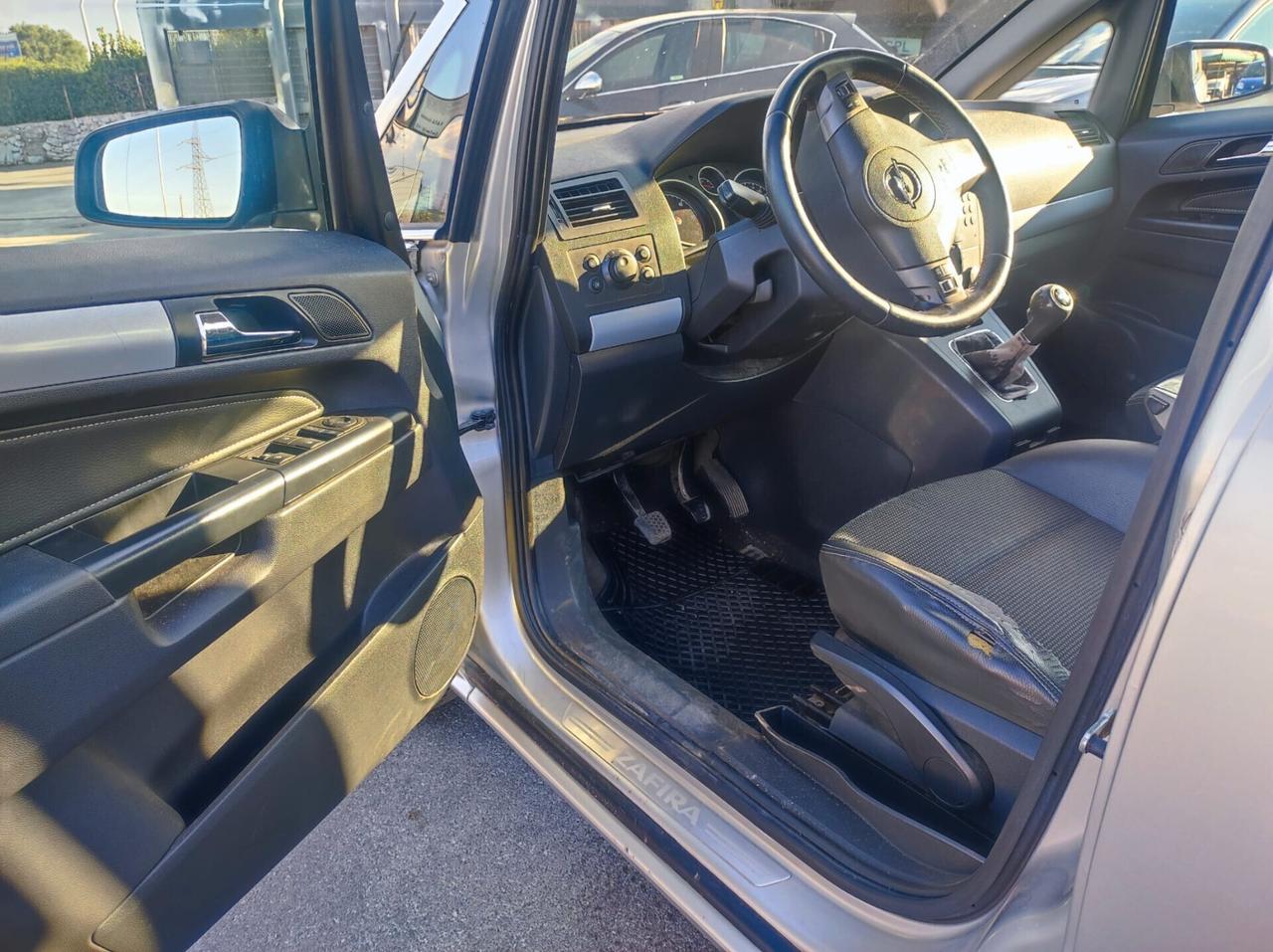 Opel Zafira 1.9 CDTI 120CV 7 POSTI
