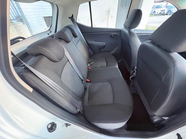 HYUNDAI i10 1.1 12V EURO 5 BENZ OK NEOP POCHISSIMI CHILOMETRI