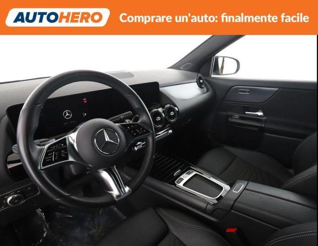 MERCEDES-BENZ GLA 180 Automatic Executive