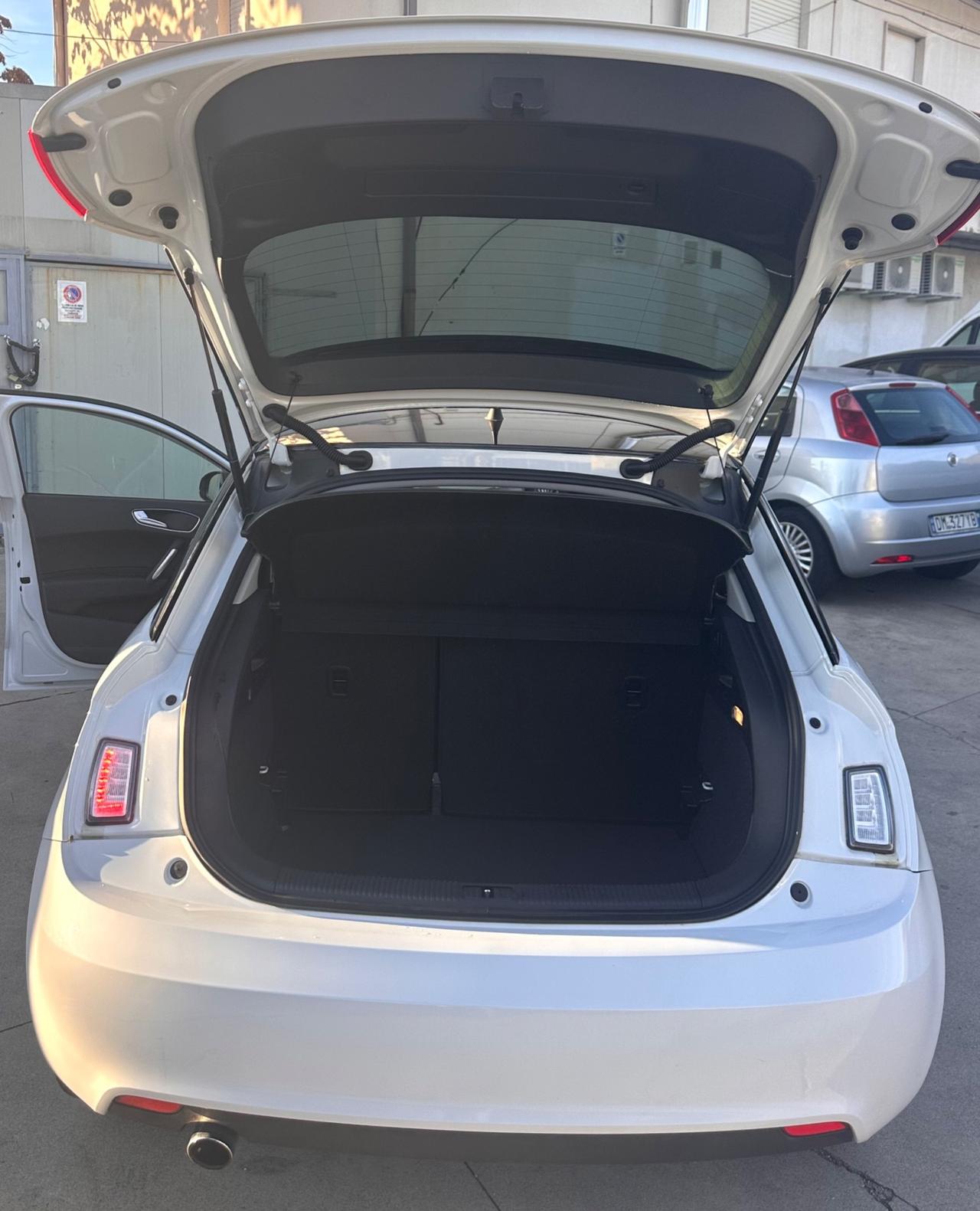 Audi A1 SPB 1.6 TDI 90CV STronic Ambition 2014