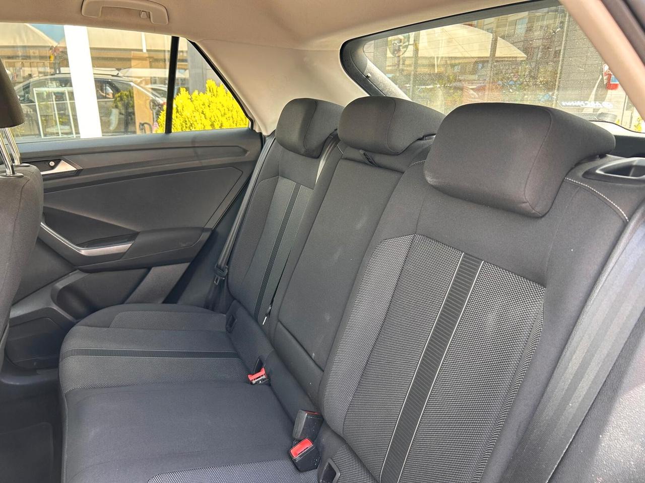 Volkswagen T-Roc 2.0 TDI SCR Life IVA ESPOSTA