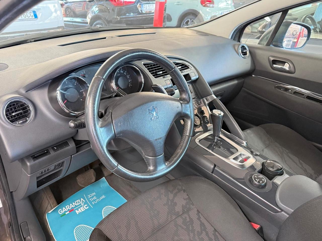 Peugeot 3008 1.6 HDi 110CV cambio robotizzato Premium