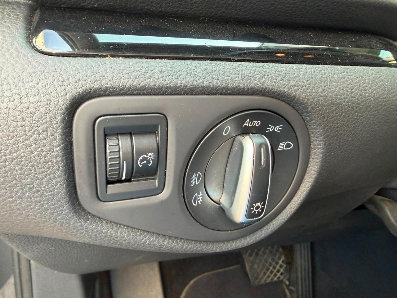 Volkswagen Sharan 2.0 TDI 184 CV SCR DSG Executive BlueMotion Tech.