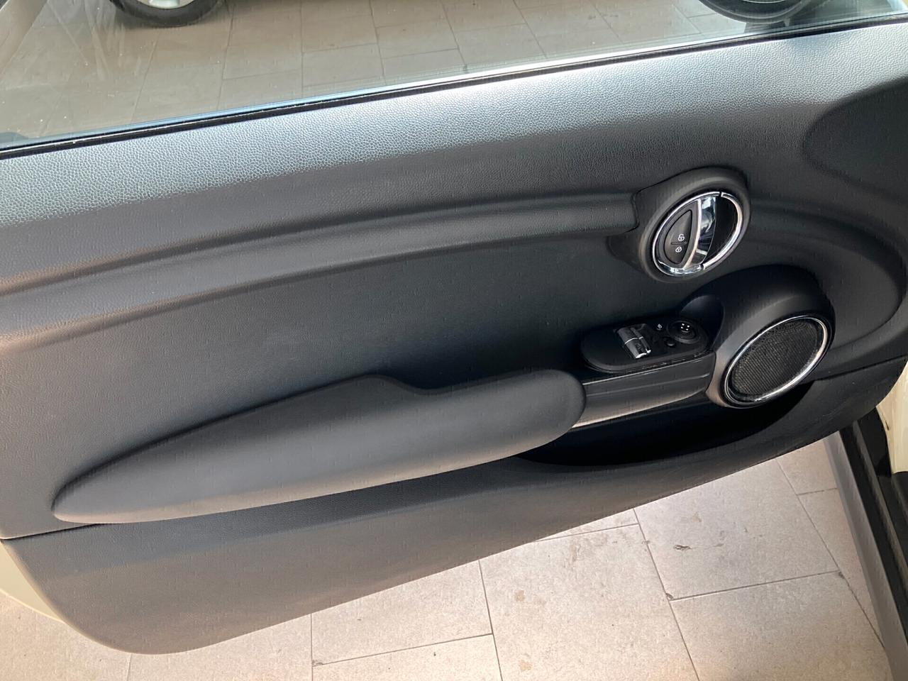 Mini 1.5 Cooper AUTOMATICA, da 250€/mese