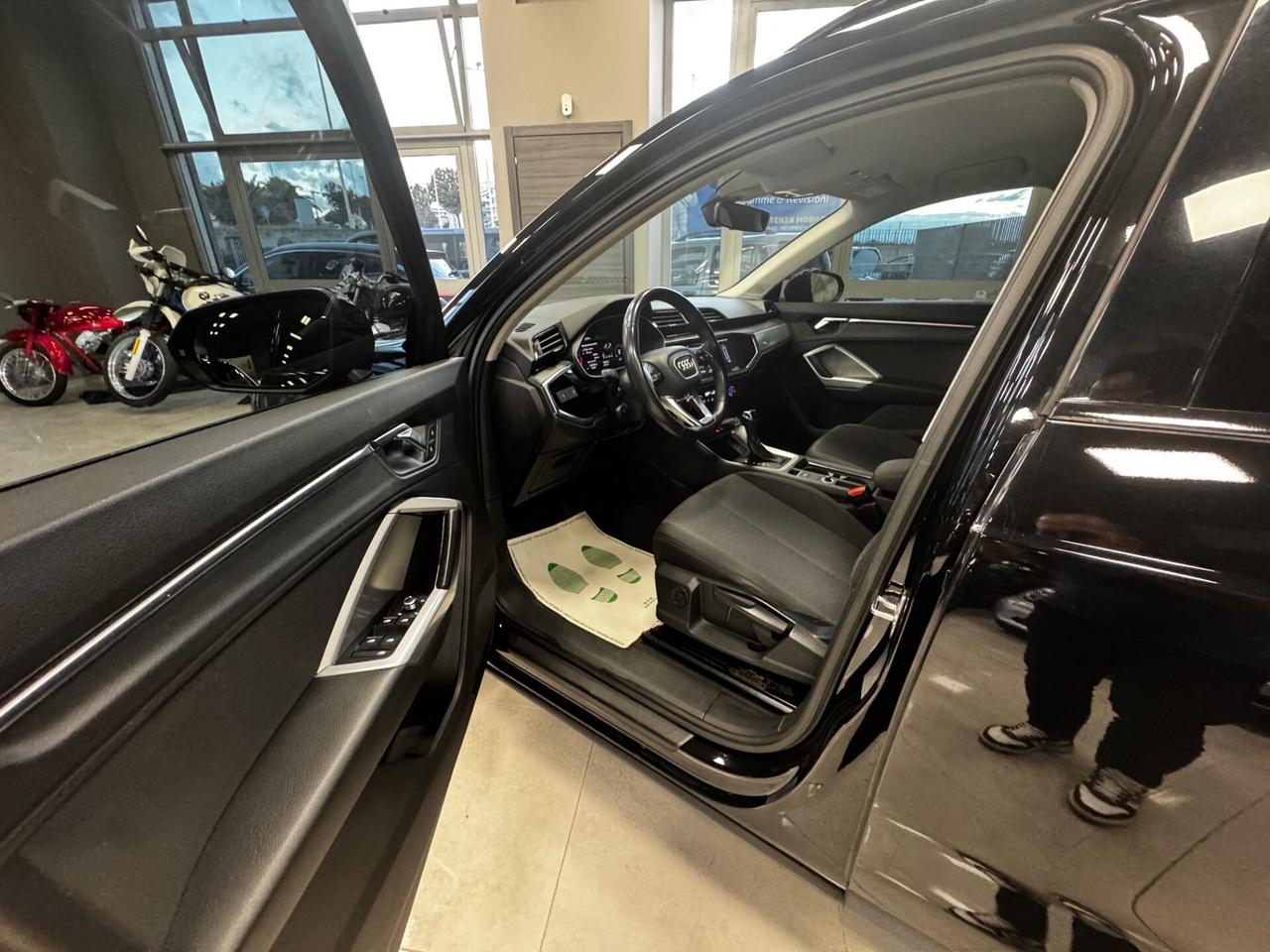 AUDI Q3 MY2019 2.0 TDI 150CV STRONIC SPORT EDITION
