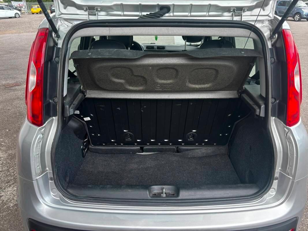 Fiat Panda 1.2 Easy 69cv E6