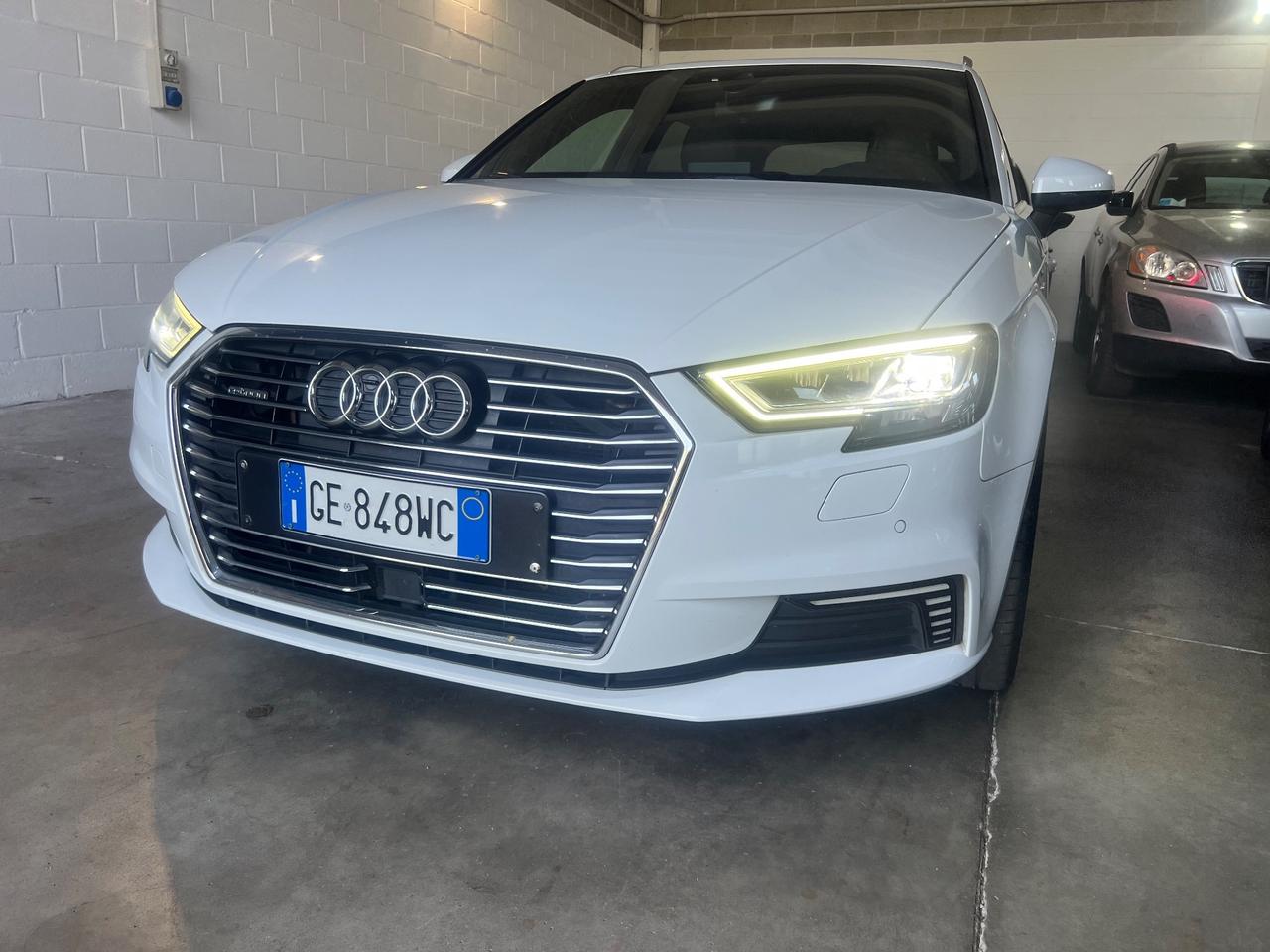Audi A3 SPB 1.4 TFSI e-tron S tronic sline