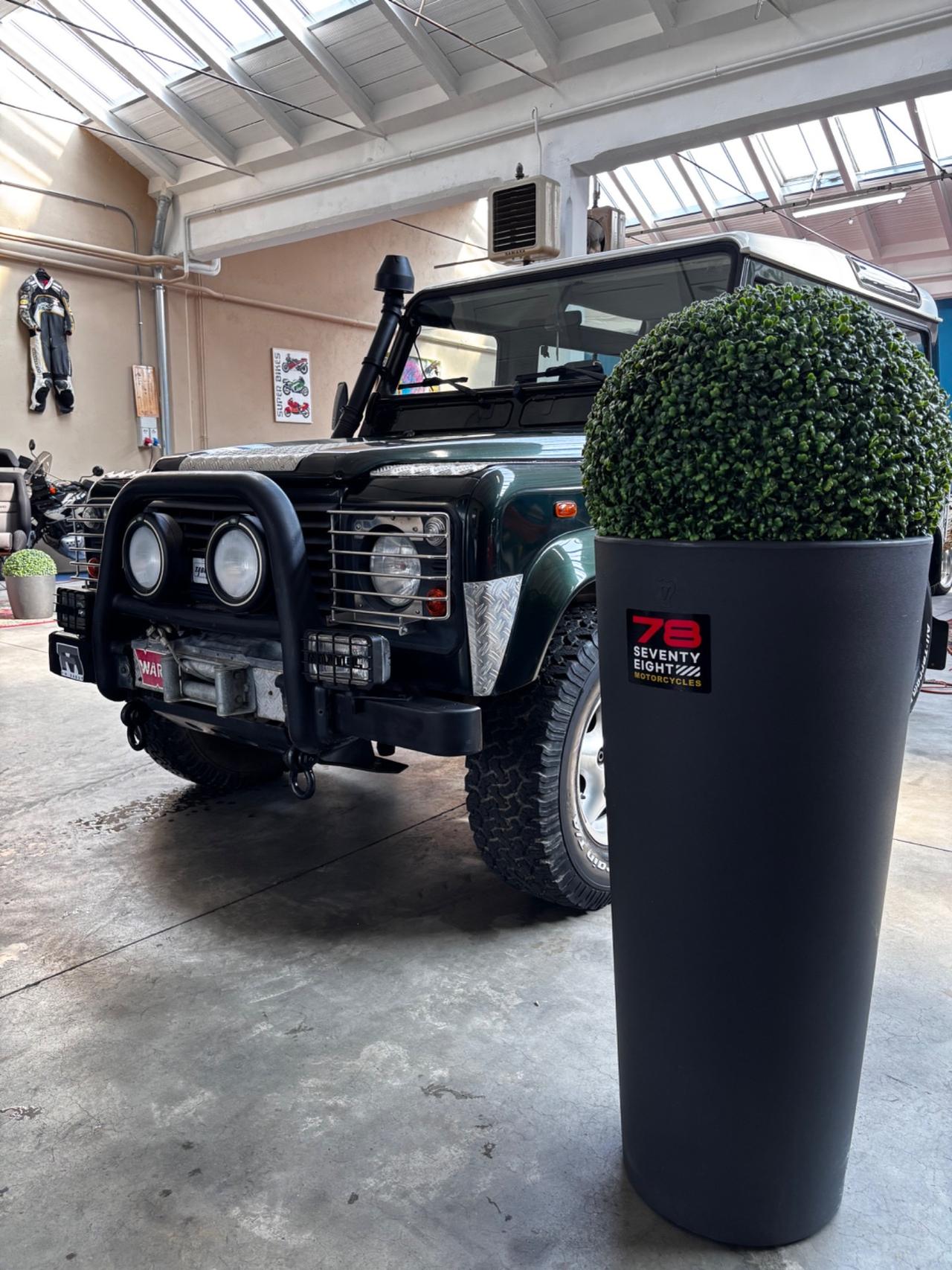 Land Rover Defender 90 2.5 Td5