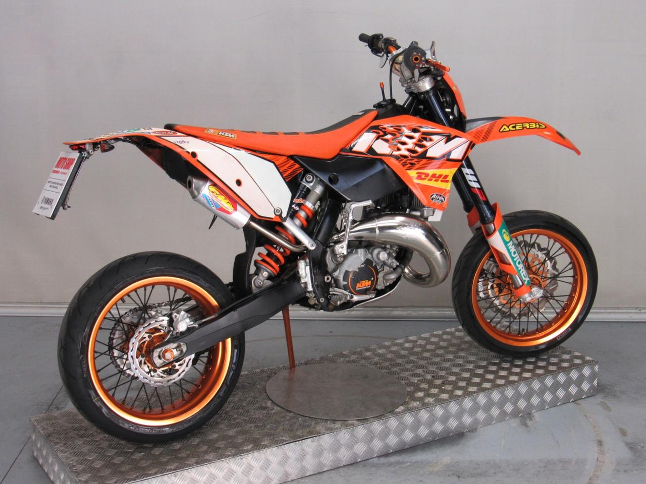 Ktm EXC 125 KIT MOTARD + ENDURO 11 KW PATENTE A1 EB