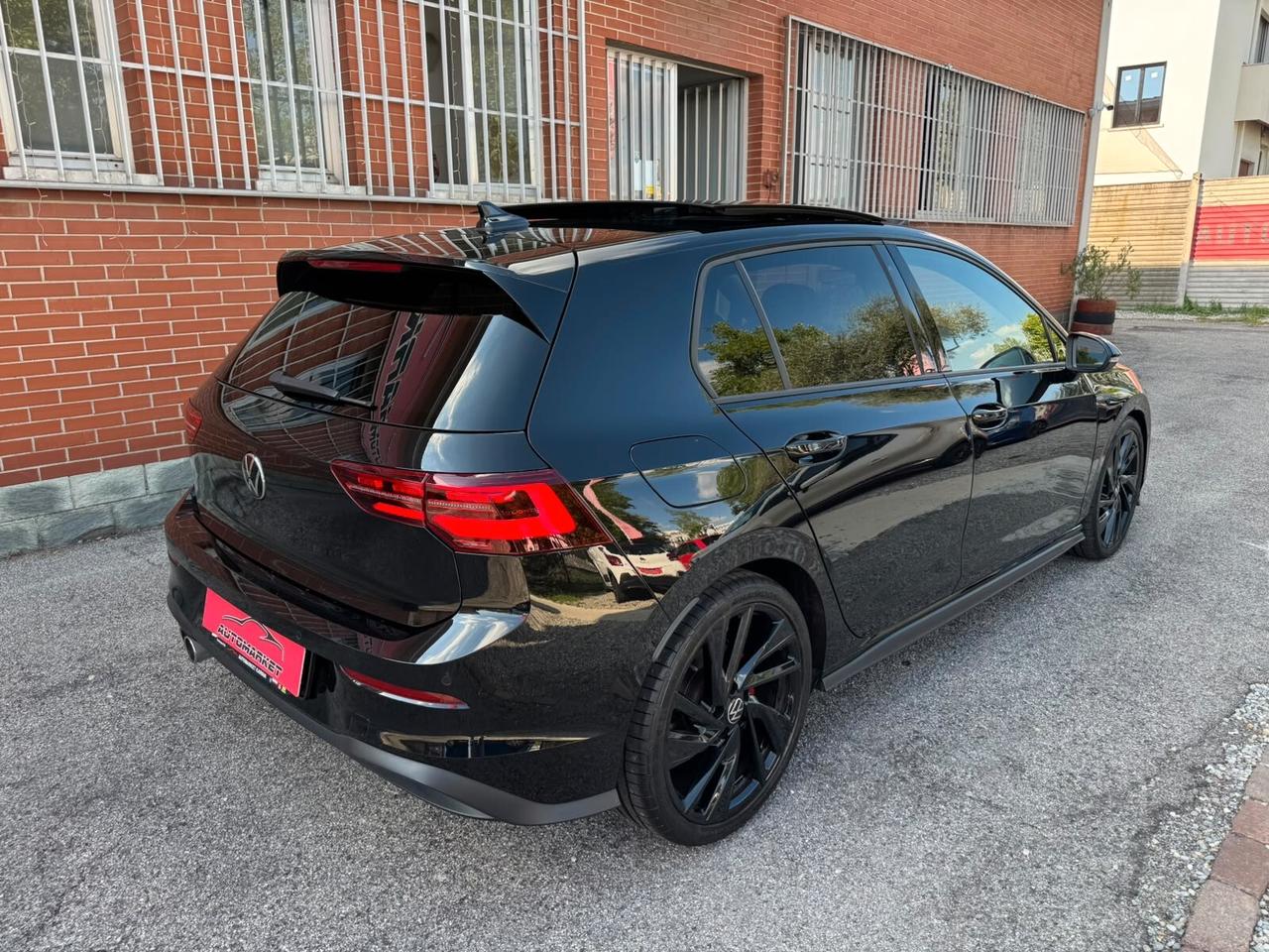 Volkswagen Golf 2.0 TDI DSG GTD 200cv