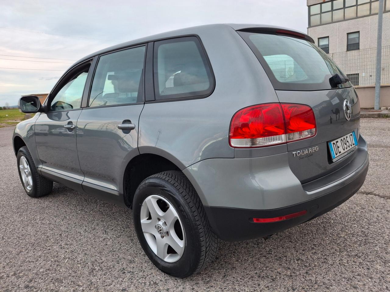 Volkswagen Touareg 2.5 R5 TDI Exclusive-AUTOMATICO-