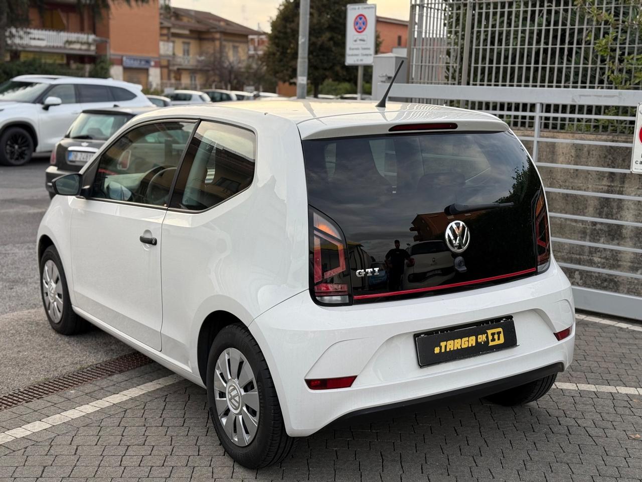 Volkswagen up! 1.0 take up! GARANTITA NEOPATENTATI OK