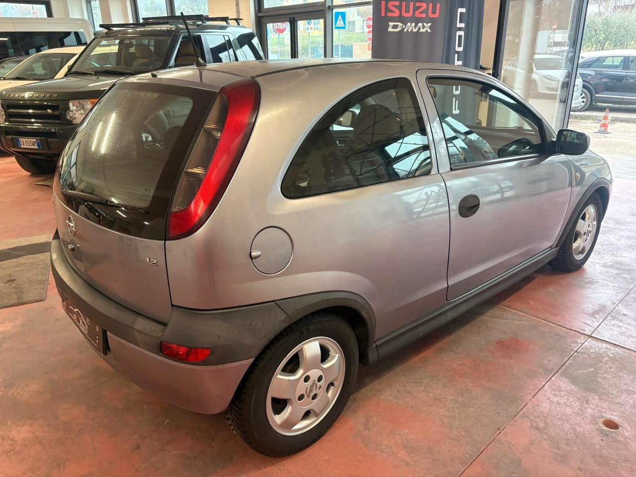 OPEL CORSA serie2 CAMBIO AUT. Benzina 1.2 CV 75 X NEOPATENTATI Km 222.678 certificati