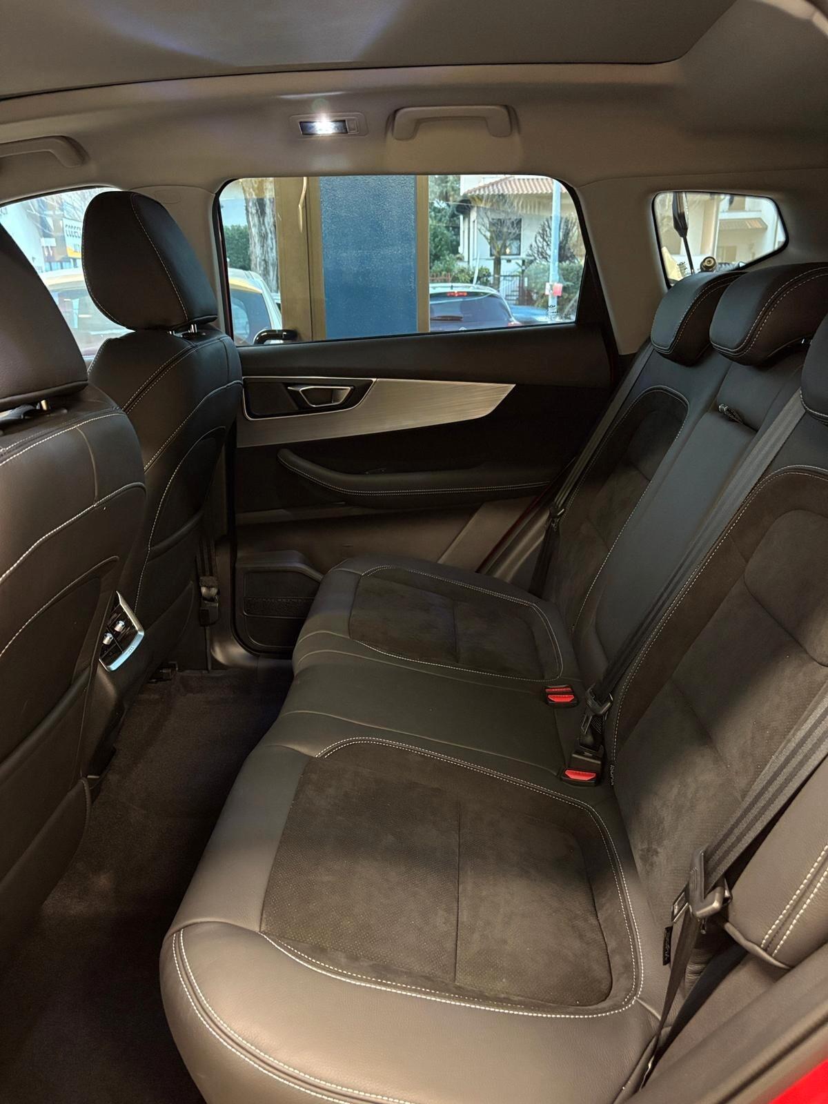 Sportequipe 6 1.5 Turbo CVT GPL