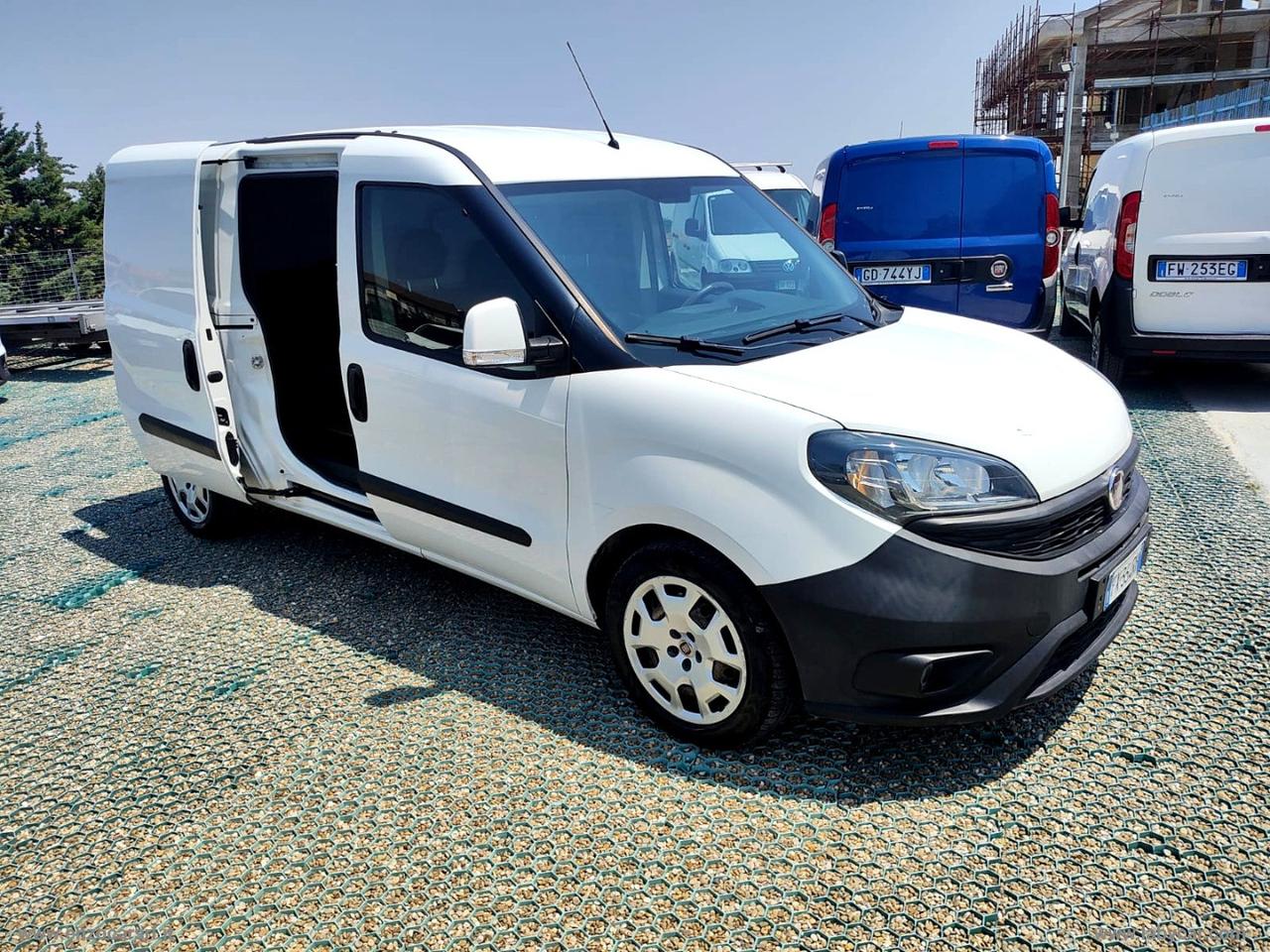 Doblò 1.6MJT 105 PL-TNCargoMaxiLamSX3Pti