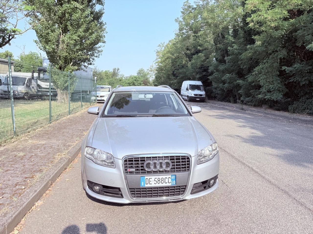 Audi A4 2.0 TDI 170CV 4X4 -UNICO PROPRIETARIOOOOO