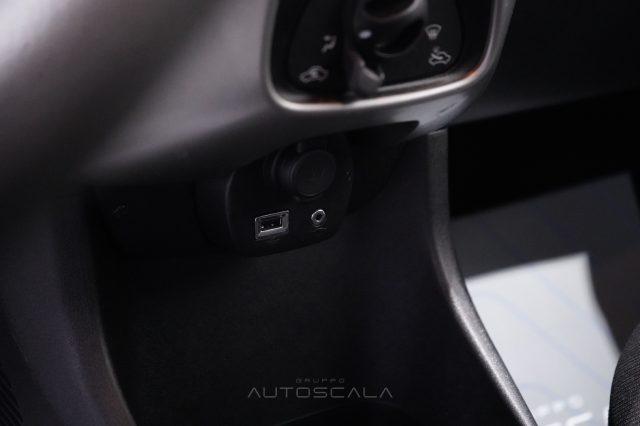 PEUGEOT 108 1.0 VTi 68cv 5 porte Active