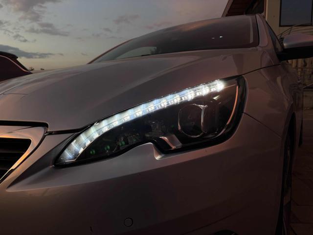 PEUGEOT 308 BlueHDi 120 S&S SW Allure
