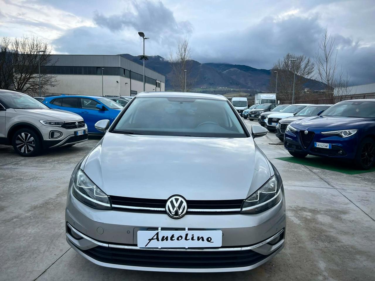 Volkswagen Golf 1.6 TDI 115 CV -CARPLAY-LED
