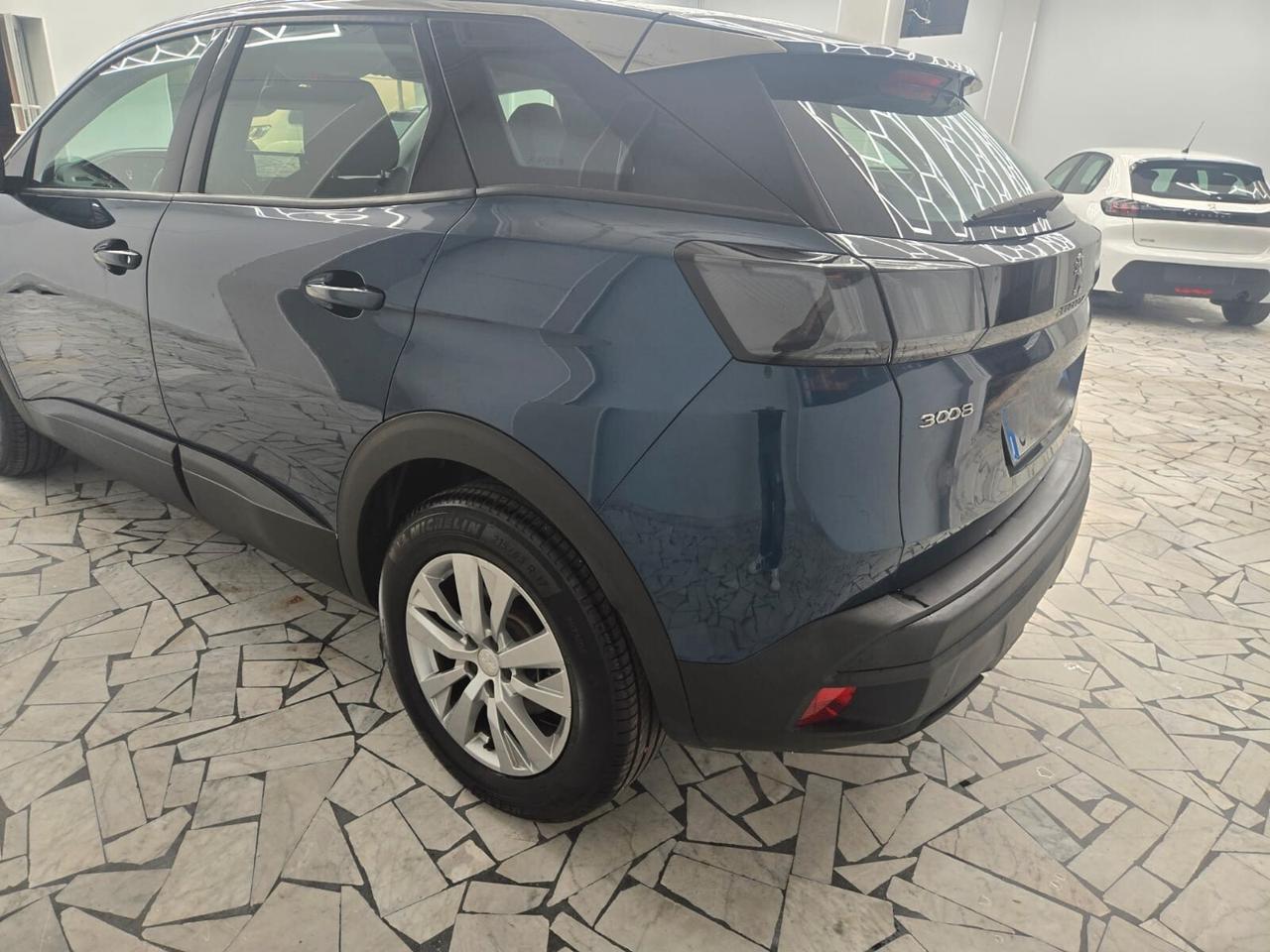 Peugeot 3008 BlueHDi 130 S&S EAT8 Allure