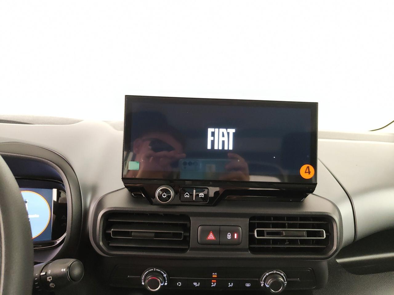 Fiat Qubo L 5 Posti 1.5 Diesel Mt6 Icon