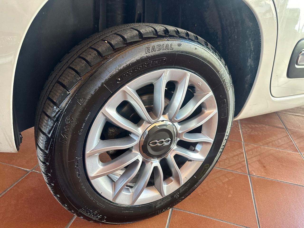 Fiat 500L 0.9 TwinAir Turbo Natural Power Lounge