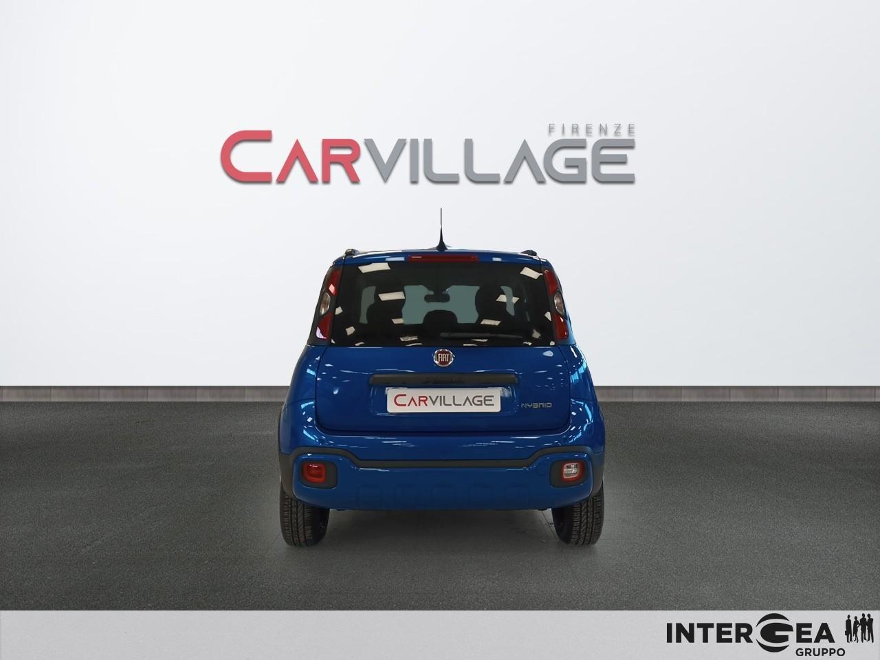 FIAT Panda 1.0 firefly hybrid Cross s&s 70cv 5p.ti