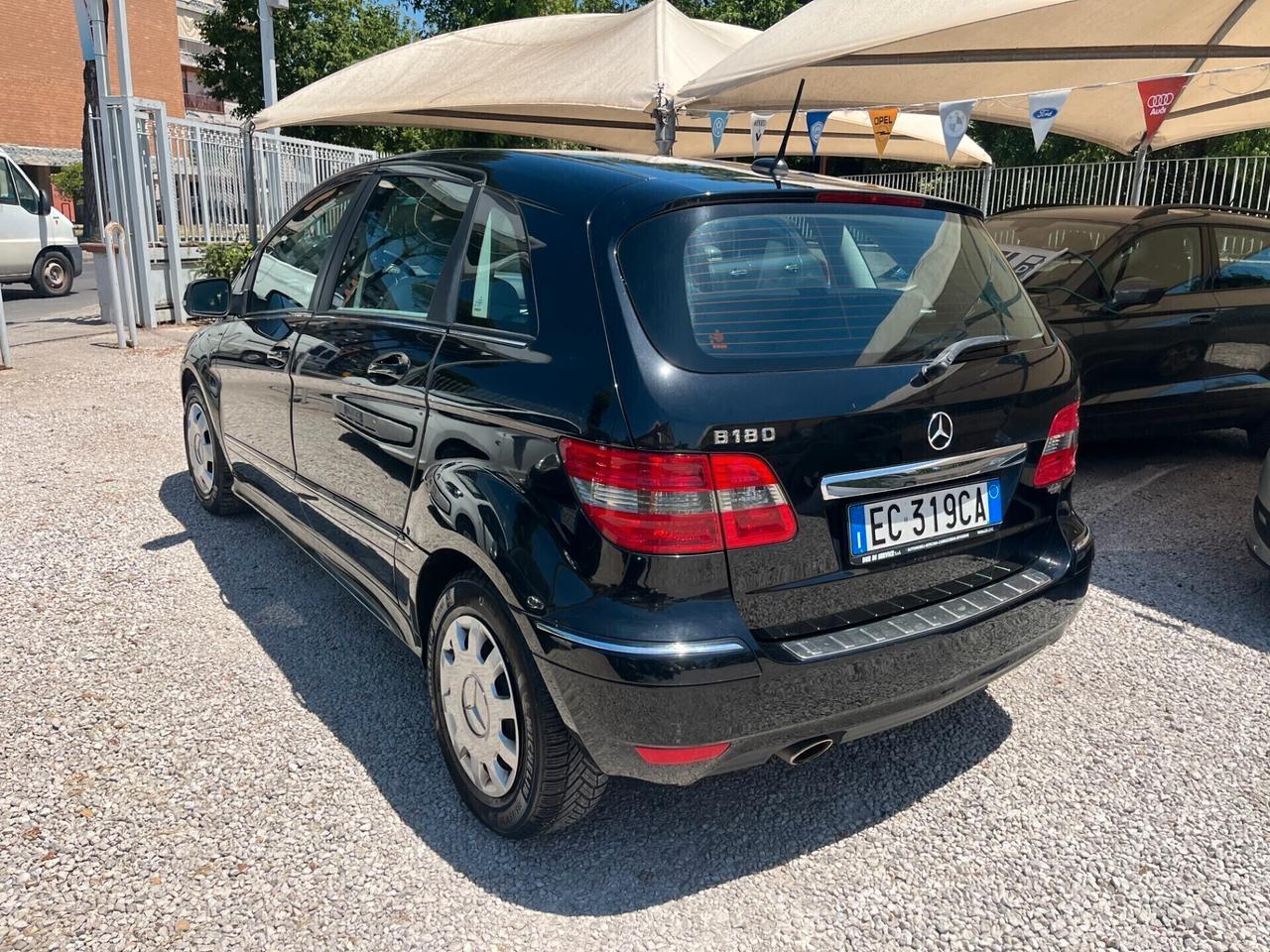 Mercedes-benz B 180 BENZINA KM CERTIFICATI 2010