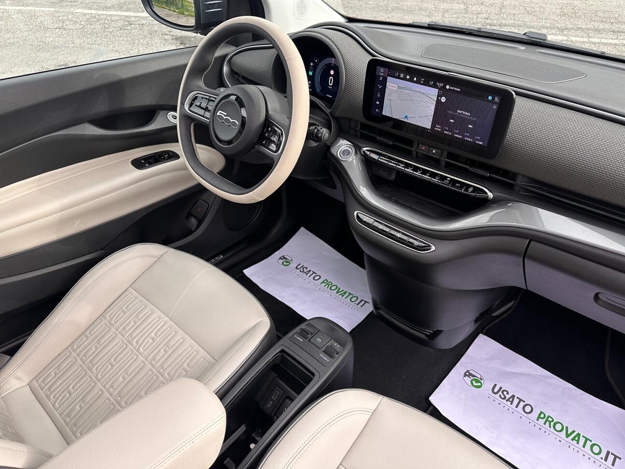 Fiat 500 La Prima 42kWh 118cv Tetto APRIBILE