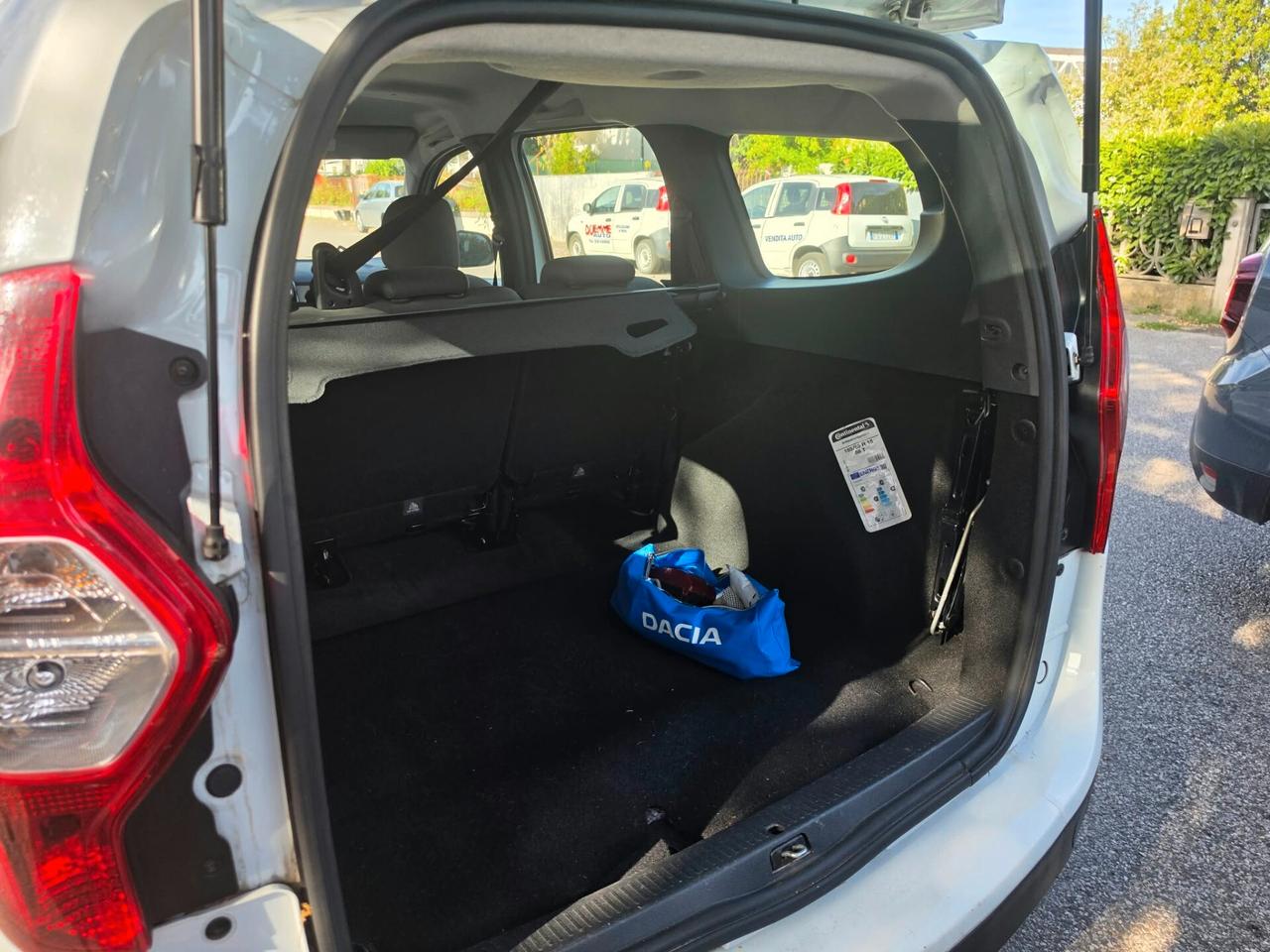 Dacia Lodgy 1.6 8V 85CV 5 posti Lauréate