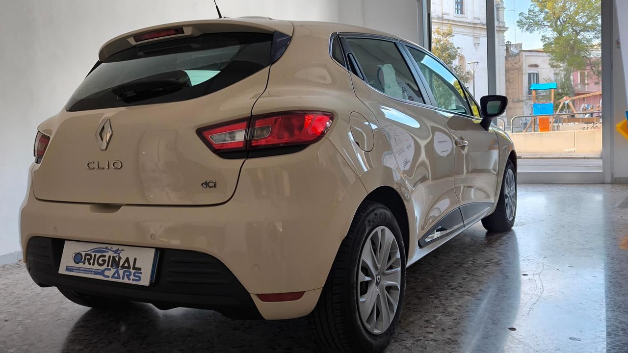 Renault Clio dCi 8V 75 CV Start&Stop 5 porte Energy Intens