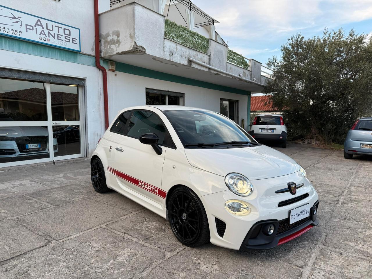 500 Abarth 595 1.4 Turbo T-Jet 145CV