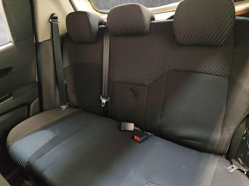 Mahindra KUV100 1.2 K8