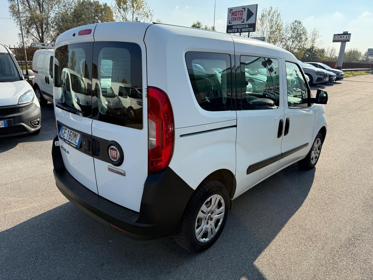 Fiat Doblo Combi N1 Autocarro 5 POSTI