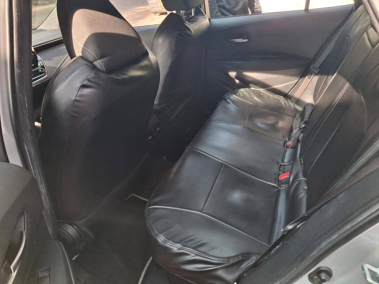 Toyota Corolla Touring Sports 1.8 Hybrid Business