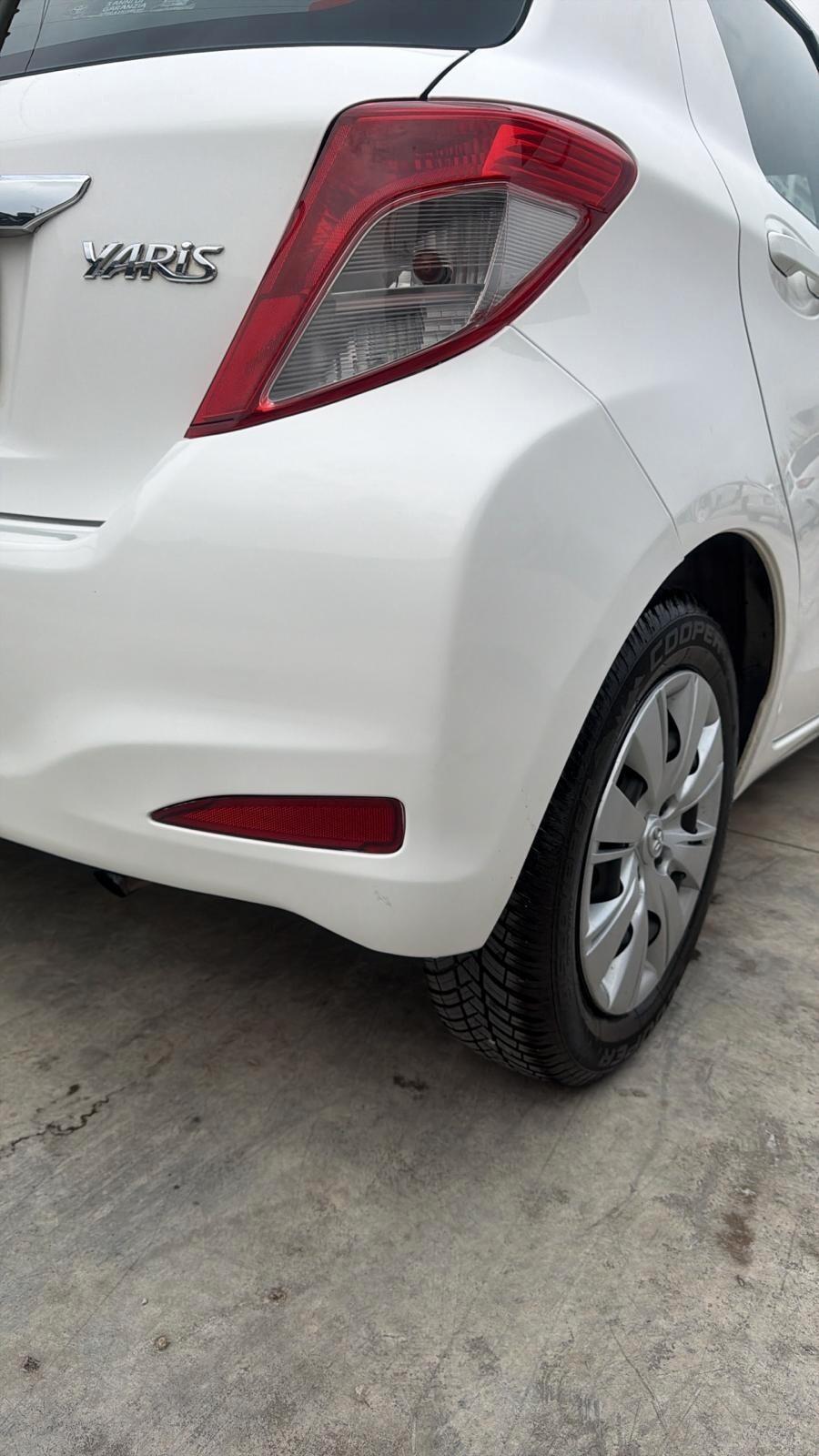 Toyota Yaris 1.0 5 porte Lounge