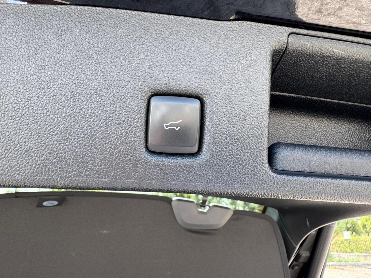 Ford Kuga 2.5 full hybrid ST-Line X 2wd 190cv cvt