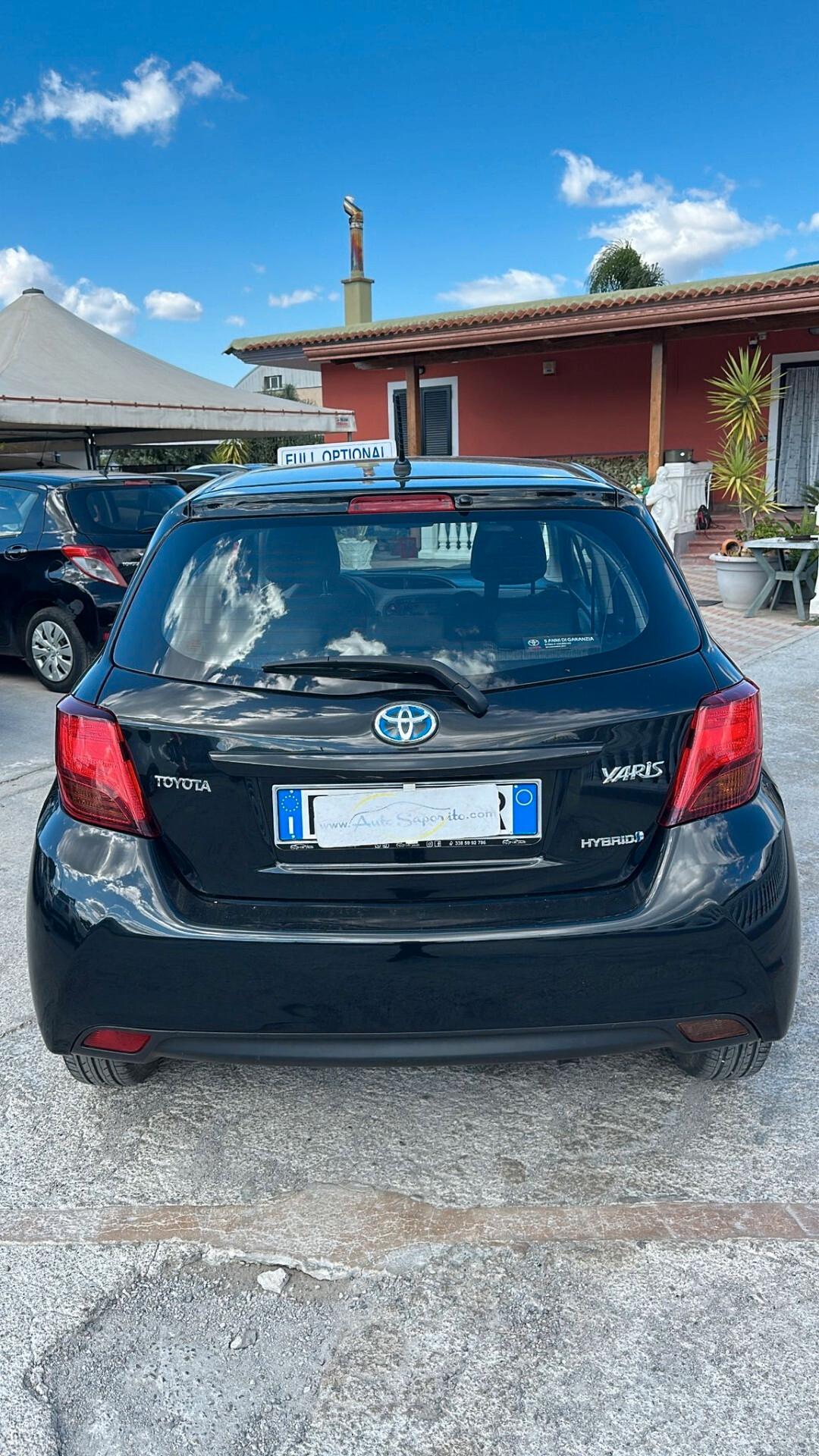 Toyota Yaris 1.5 Hybrid 5 porte Business