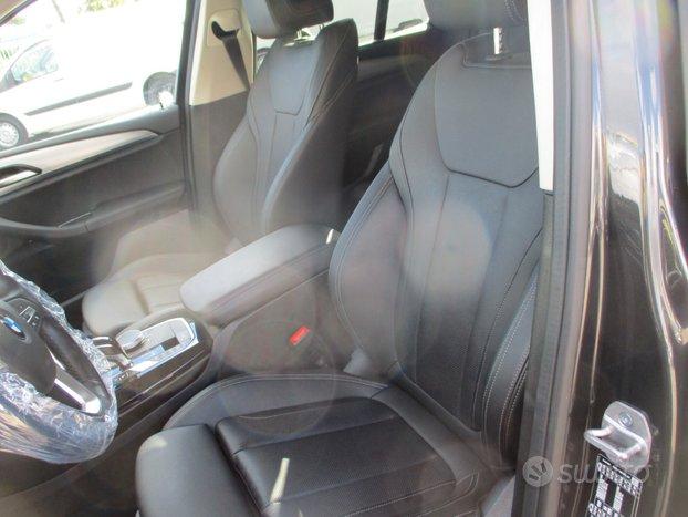 Bmw X3 20d 190CV XDRIVE IBRIDO/DIESEL