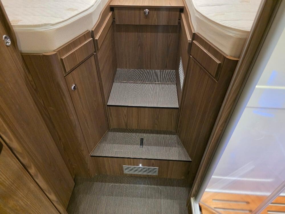 CAMPER HYMER B-KLASSE SL 704