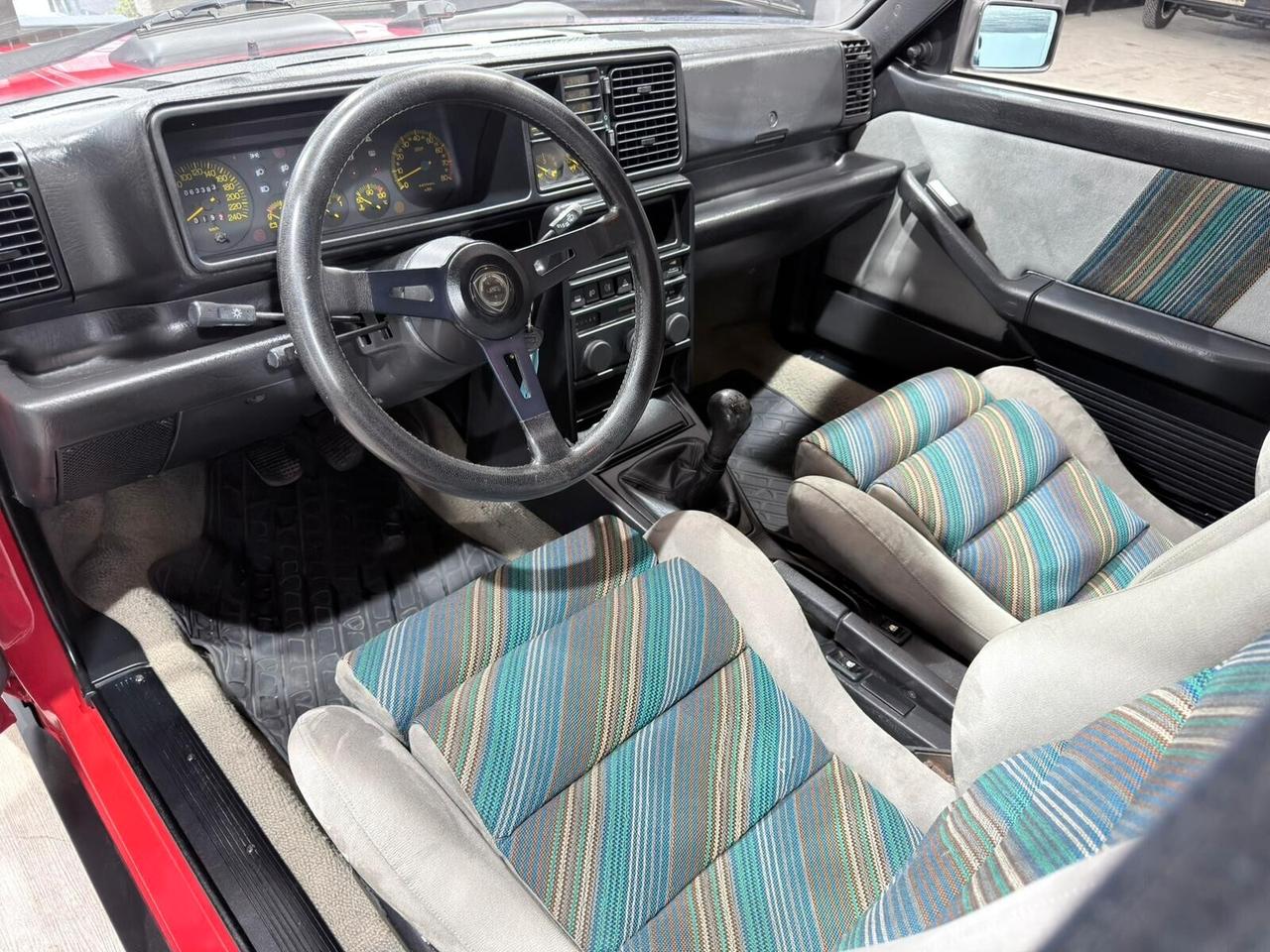 LANCIA DELTA 2.0 TURBO HF 4WD TORINO RESTAURO