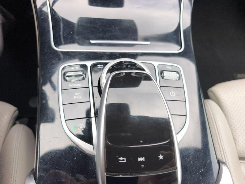 Mercedes-Benz Classe C Classe C-C205 2016 Coupe C Coupe 220 d Premium Plus 4matic auto