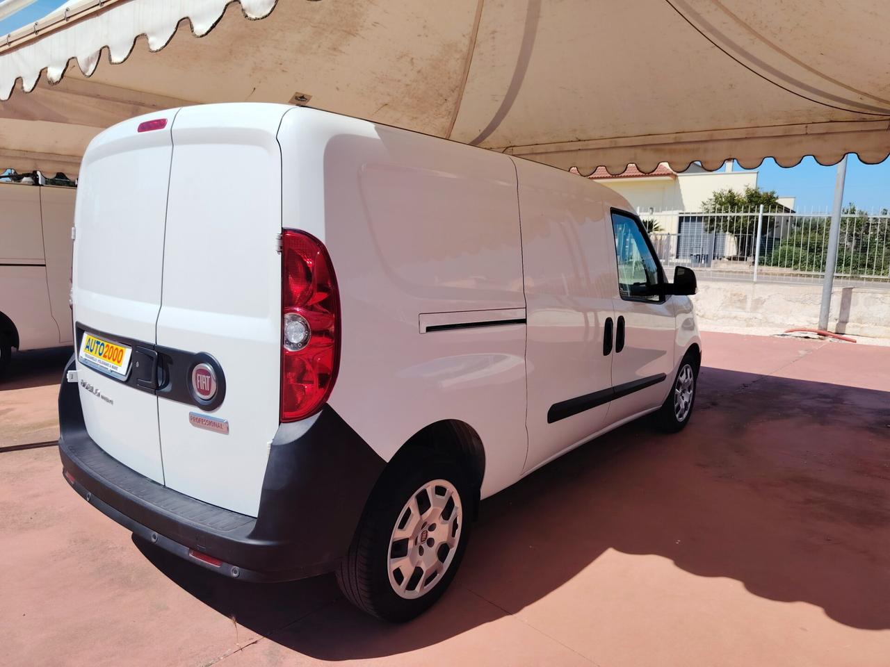 Fiat Doblò 1.6 MJT 105CV Cargo Maxi Lounge 3 POSTI 56.800KM