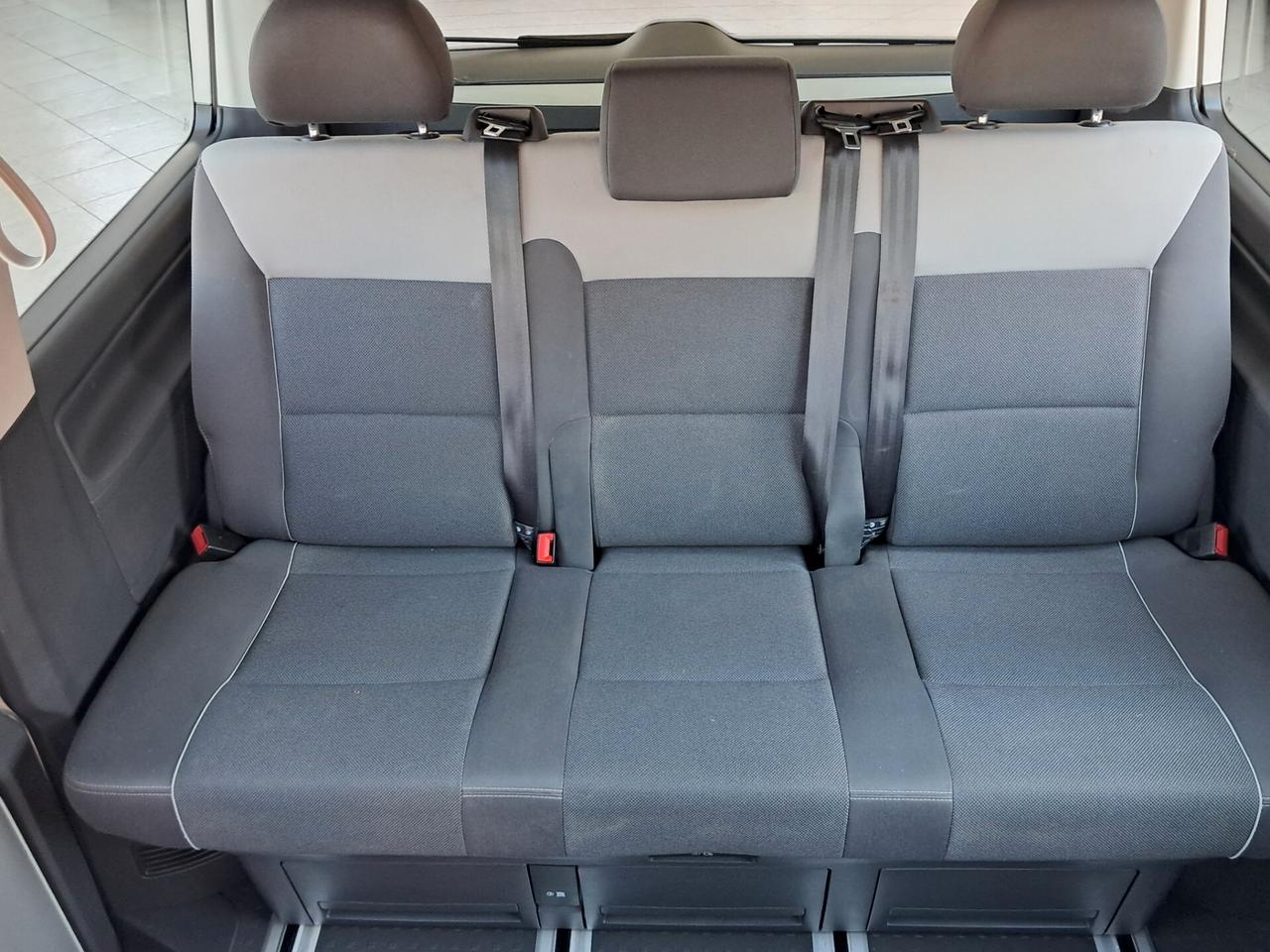 VOLKSWAGEN T5 CALIFORNIA BEACH 4MOTION AUTOCARAVAN