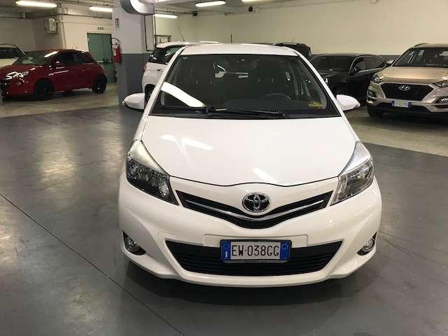Toyota Yaris 5p 1.0 Lounge / POCHI KM / FULL OPTIONAL