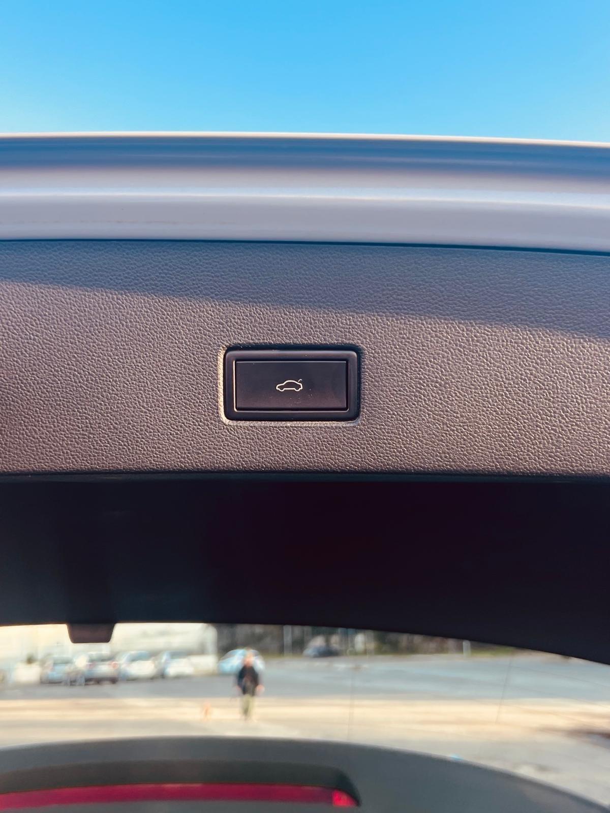 Volkswagen T-Roc 1.6 TDI SCR Business BlueMotion Technology