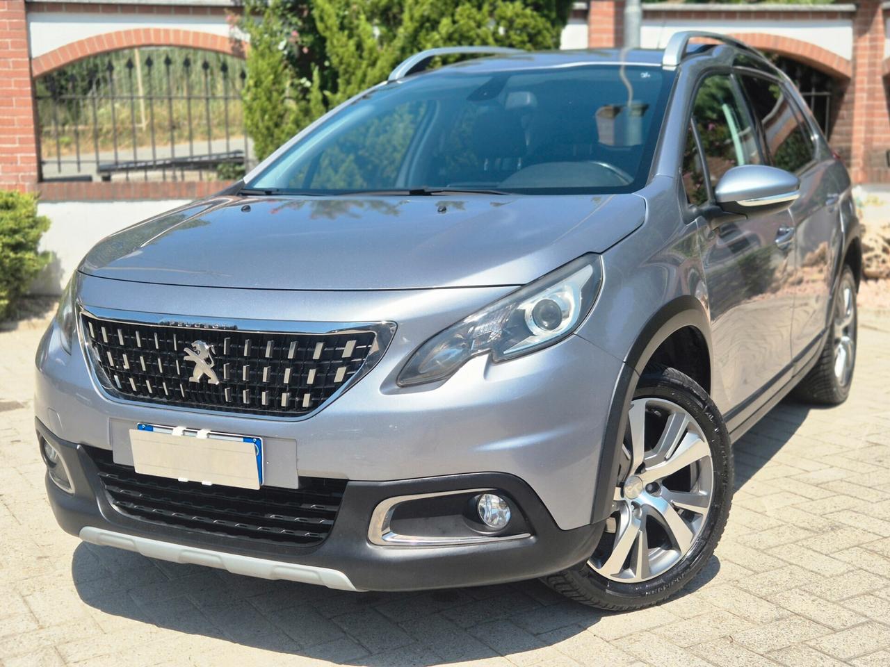 Peugeot 2008, 1.6 /100 CV / EURO6B /2016