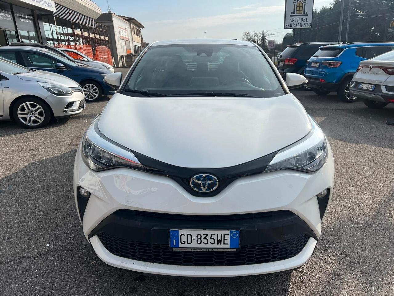 Toyota C-HR 1.8 Hybrid E-CVT Active